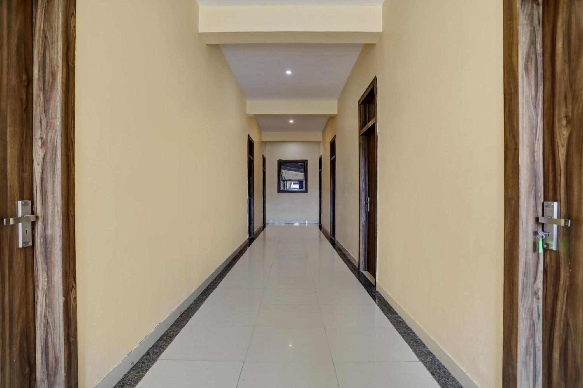 Collection O Amet Garh Hotel Udaipur Luaran gambar